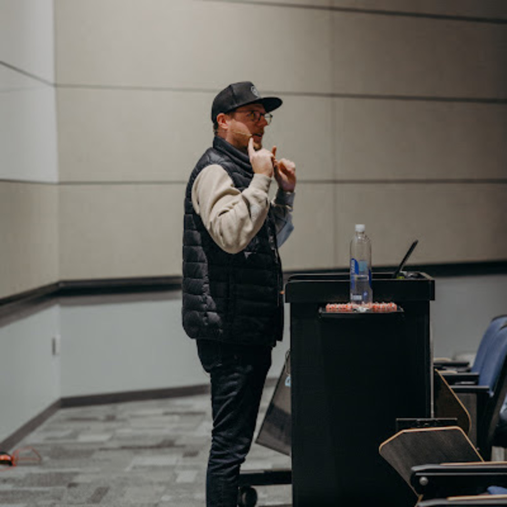 Meet your Posher, Drew